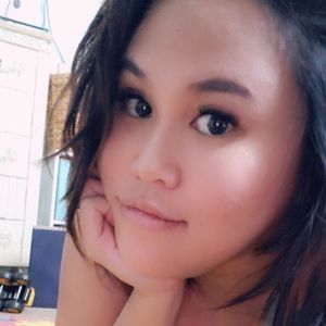 Meet your Posher, Emjay